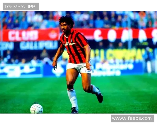 1973年足球传奇球星风采全纪录与赛季精彩回顾